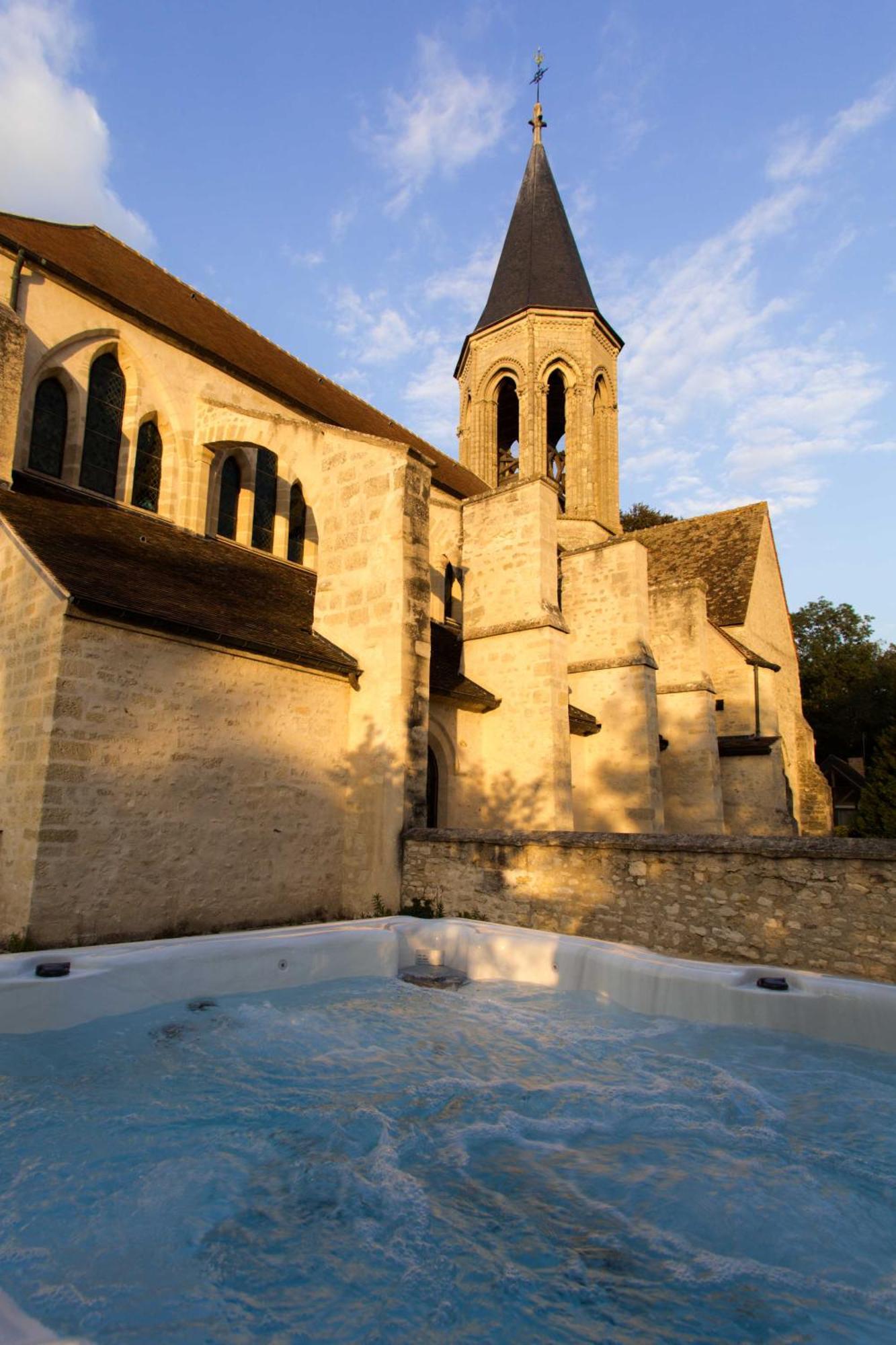 Le Presbytere De Thiverval Buitenkant foto